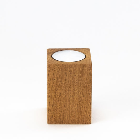Quadratischer Teelichthalter aus Eichenholz - L